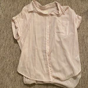 American Eagle button up short sleeve
